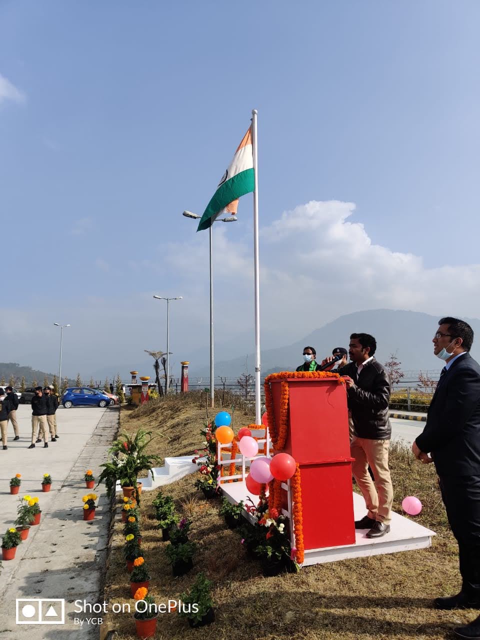 पाक्योंग एयरपोर्ट पर गणतन्त्र दिवस समारोह के दौरान भाषण देते हुये |